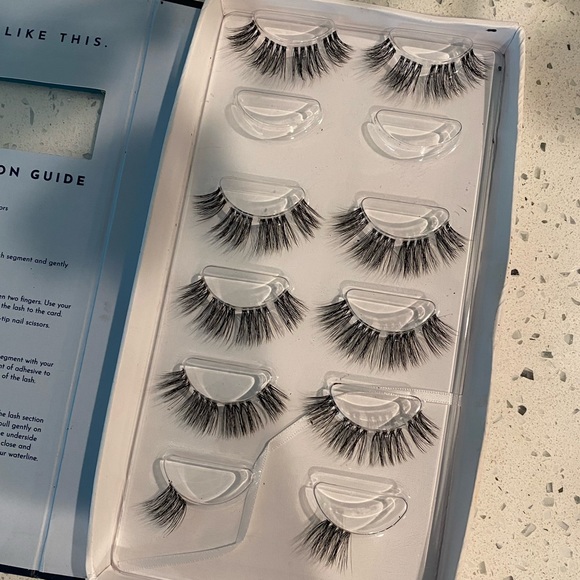 FlutterHabbit “The Original” - Picture 2 of 2